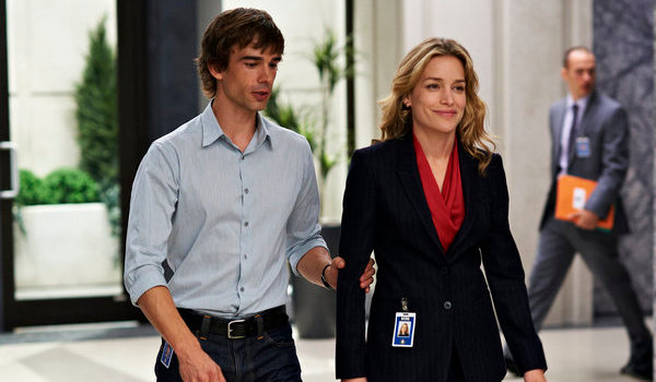 covert-affairs-man-in-the-middle