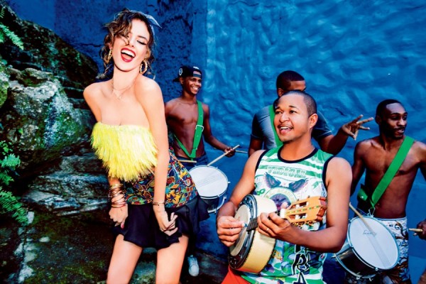 Alessandra Ambrosio – Vogue Brazil (September 2014)