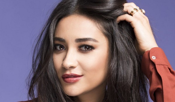Shay Mitchell - BuzzFeed (2015)