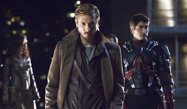 DC's Legends of Tomorrow - Pilot, Part 1