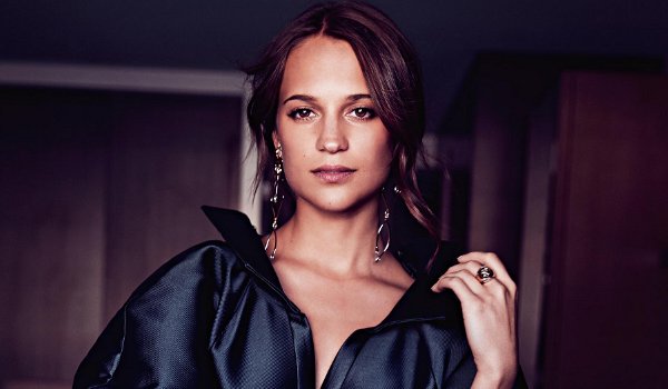 Alicia Vikander - Sunday Style (July 2016)