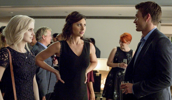 iZombie - Flight of the Living Dead