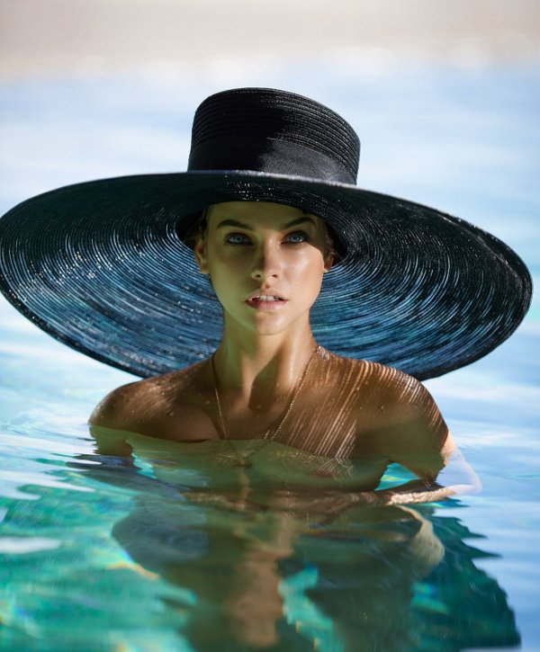 Barbara Palvin - Maxim (December 2016/January 2017)