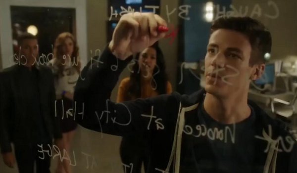 The Flash - Borrowing Problems from the Future TV review