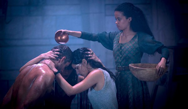 Emerald City - Beautiful Wickedness television review