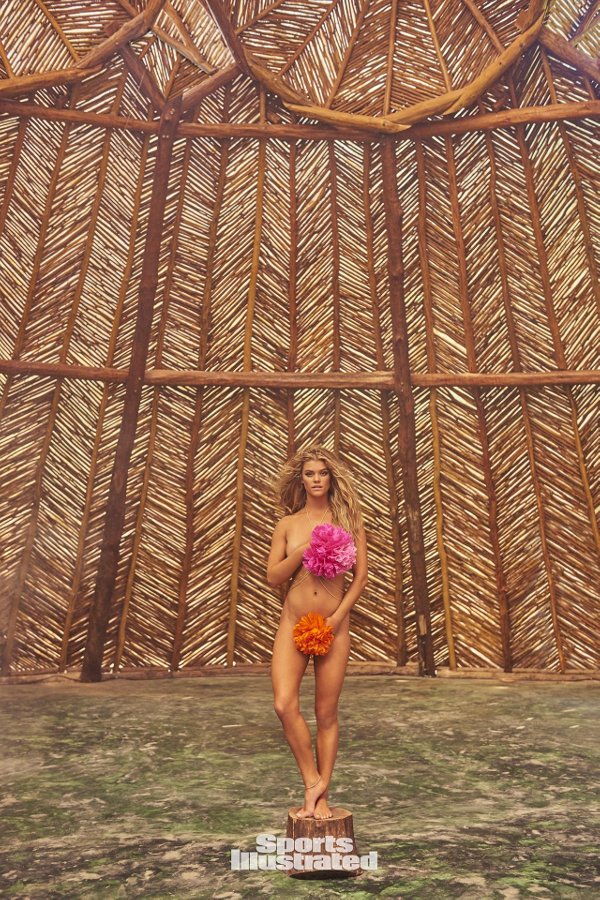 Sports Illustrated 2017 Swimsuit Model - Nina Agdal