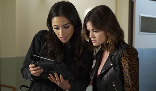 Pretty Little Liars - Hold Your Piece television review