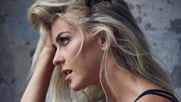 Julianne Hough - Health (November 2017)