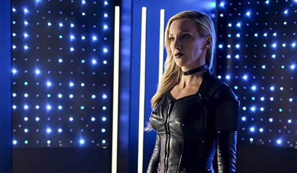 Arrow - Reversal television review