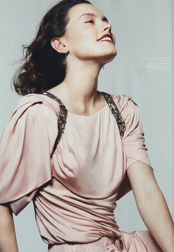 Daisy Ridley - Elle UK (December 2017)