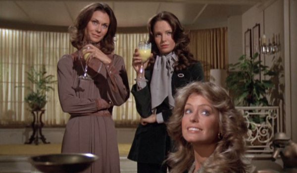 Charlie's Angels - Pilot television review