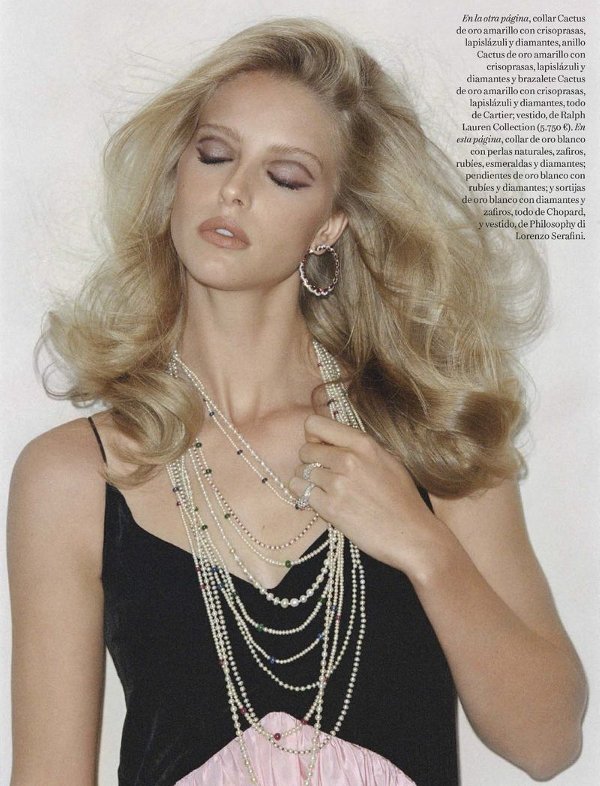 Abby Champion - Vogue Espana (November 2018)