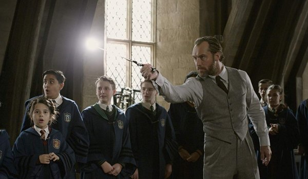 Fantastic Beasts: The Crimes of Grindelwald movie review