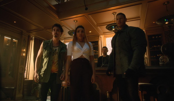 The Umbrella Academy - The Day That Wasn't / The Day That Was TV review