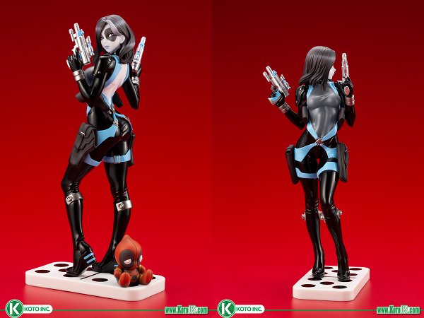 Domino Bishoujo Statue