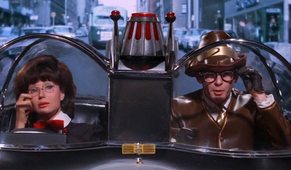 Batman - The Bookworm Turns / While Gotham City Burns TV review