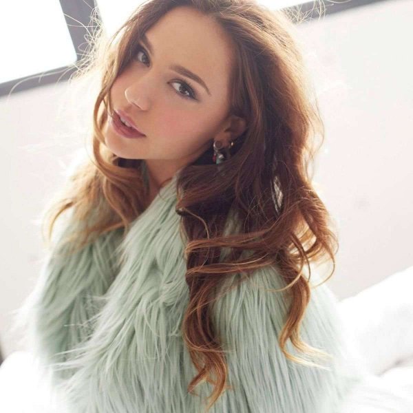 Alexis Ren - Glitter Japan (August 2019)