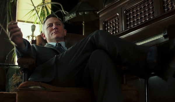 Knives Out movie review