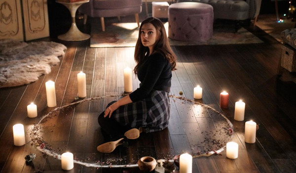 Legacies - You Can't Save Them All television review