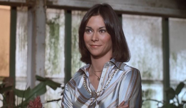 Charlie's Angels - Dirty Business television review