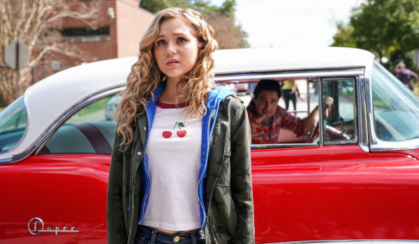 Stargirl - Pilot television review