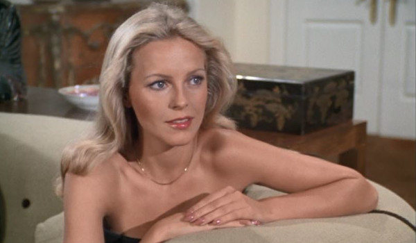 Charlie's Angels - Pretty Angels All in a Row television review