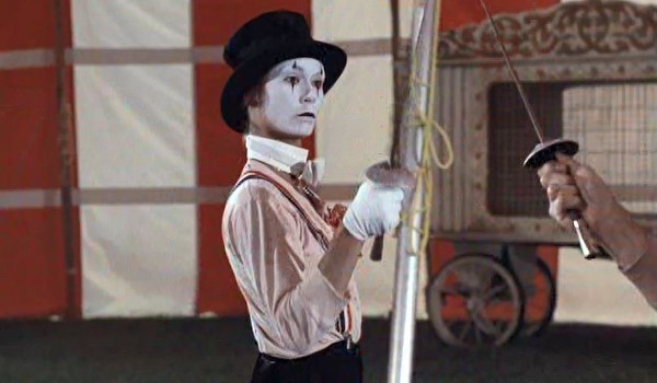 Charlie's Angels - Circus of Terror television review