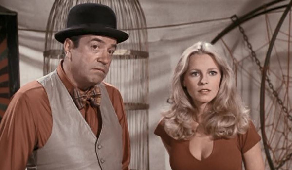 Charlie's Angels - Circus of Terror television review