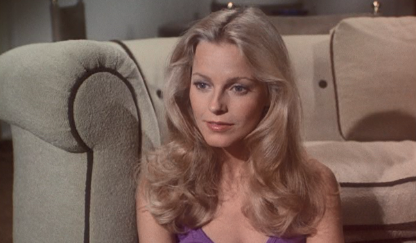 Charlie's Angels - Unidentified Flying Angels television review