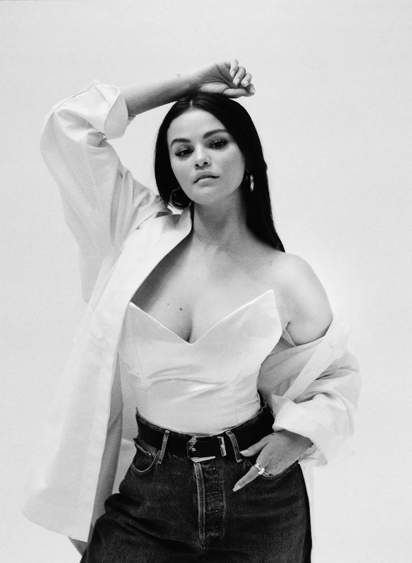 Selena Gomez - WWD (December 2023)