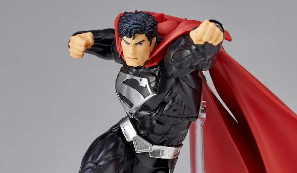 Amazing Revoltech Yamaguchi Black Suit Superman