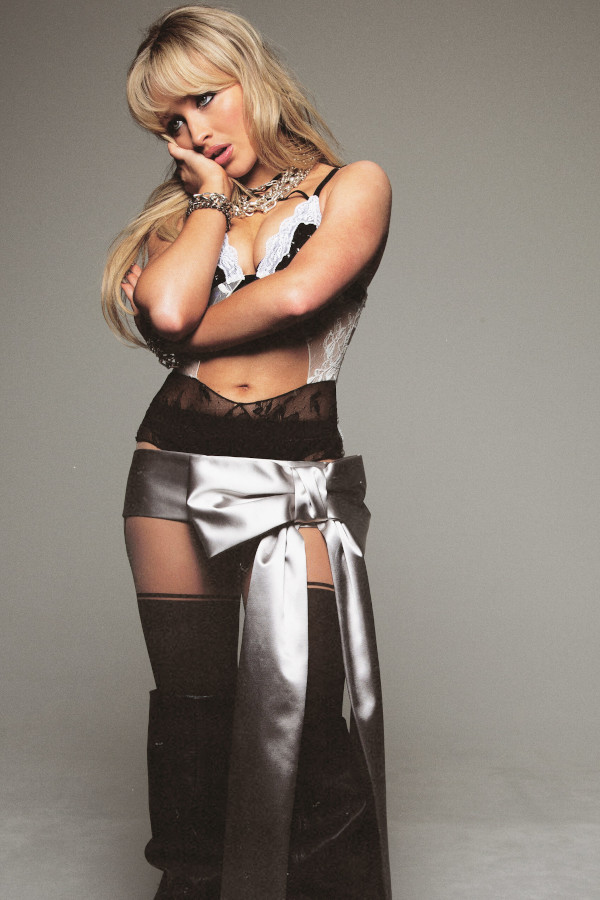 Sabrina Carpenter - Interview (February 2024)