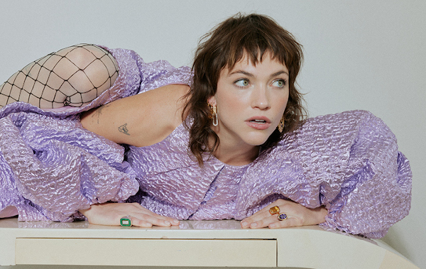 Violett Beane - Schön! (February 2024)