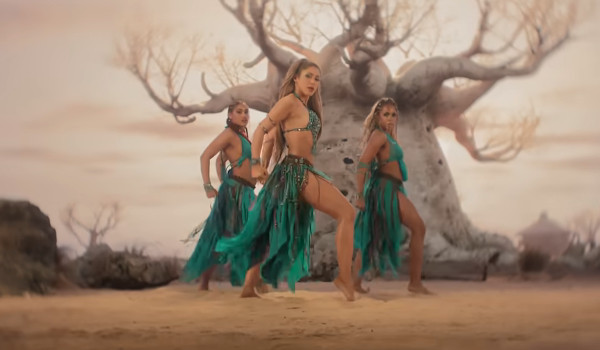 Shakira & Burna Boy – Dai Dai