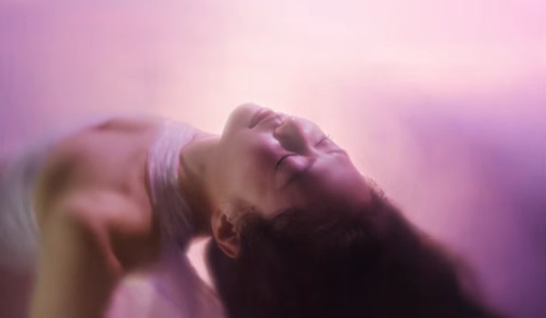 Jennie – Fallen Angel